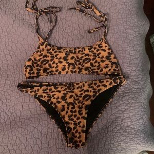 leopard bikini!